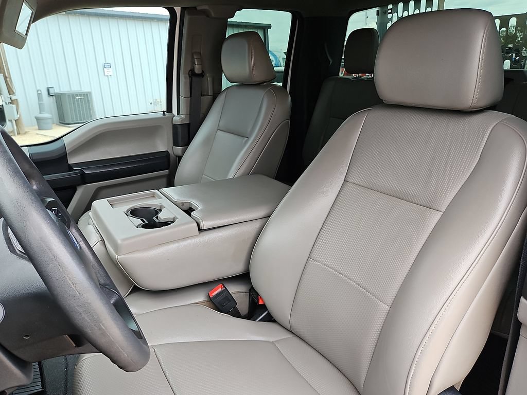 Used 2022 Ford F250 XL w/ Power Equipment Group RWD image 20