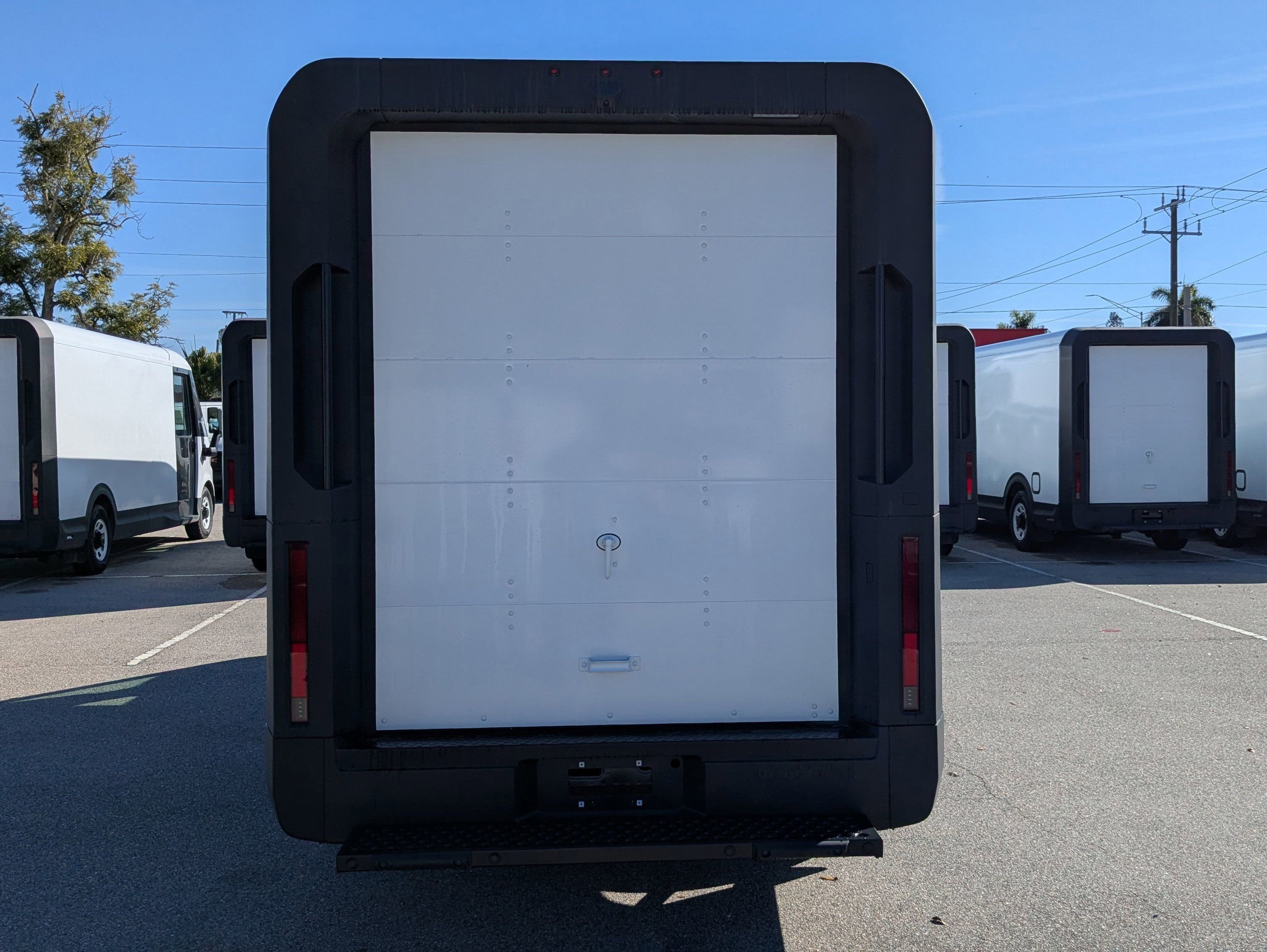 New 2025 Chevrolet Brightdrop 600 w/ Battery Pack, Max Range image 6