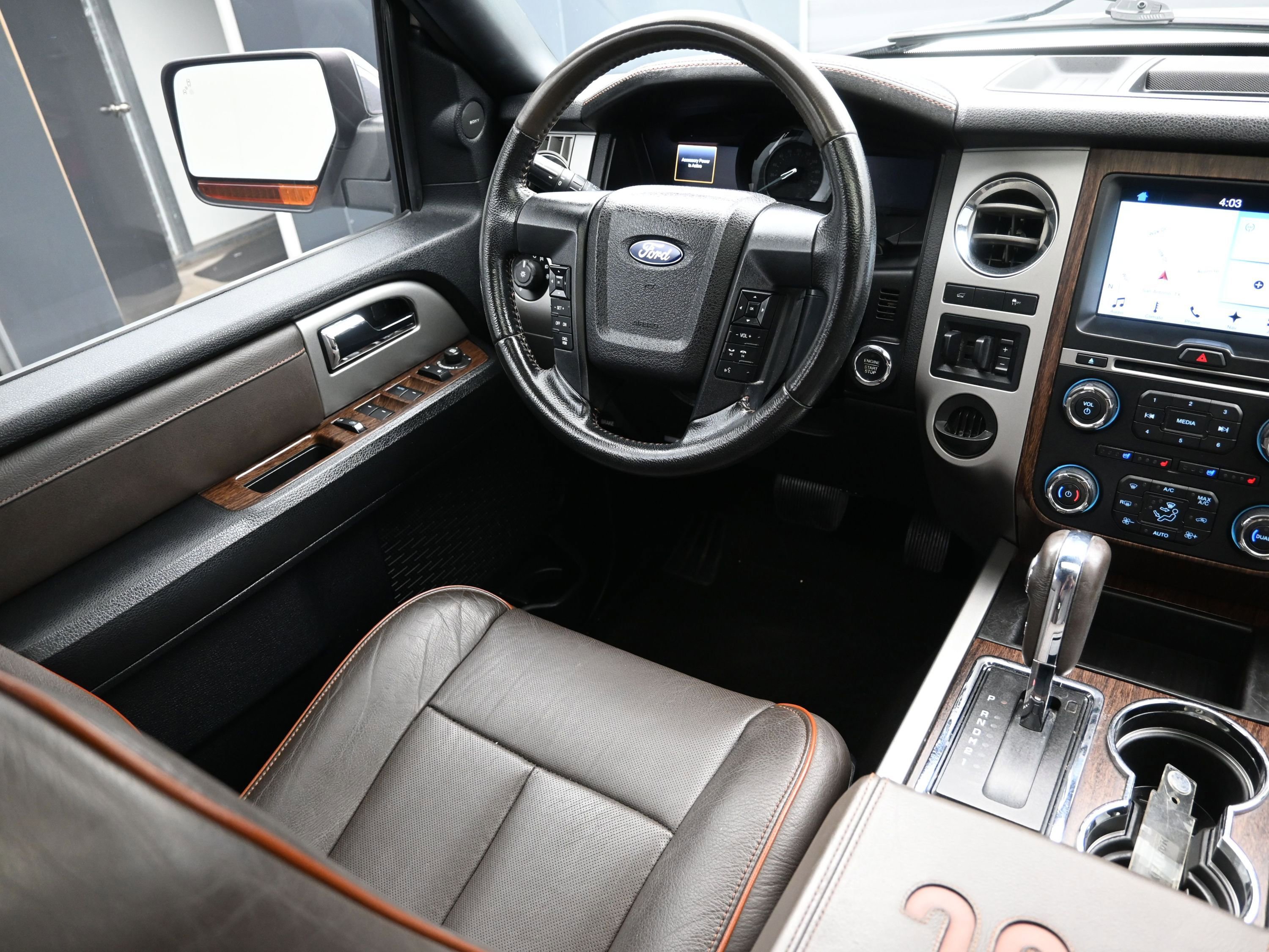 Used 2016 Ford Expedition King Ranch image 24