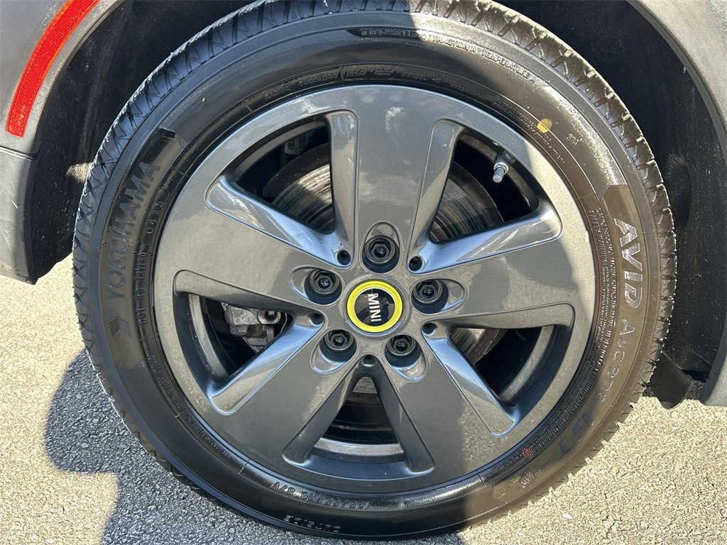 Used 2022 MINI Cooper SE image 12