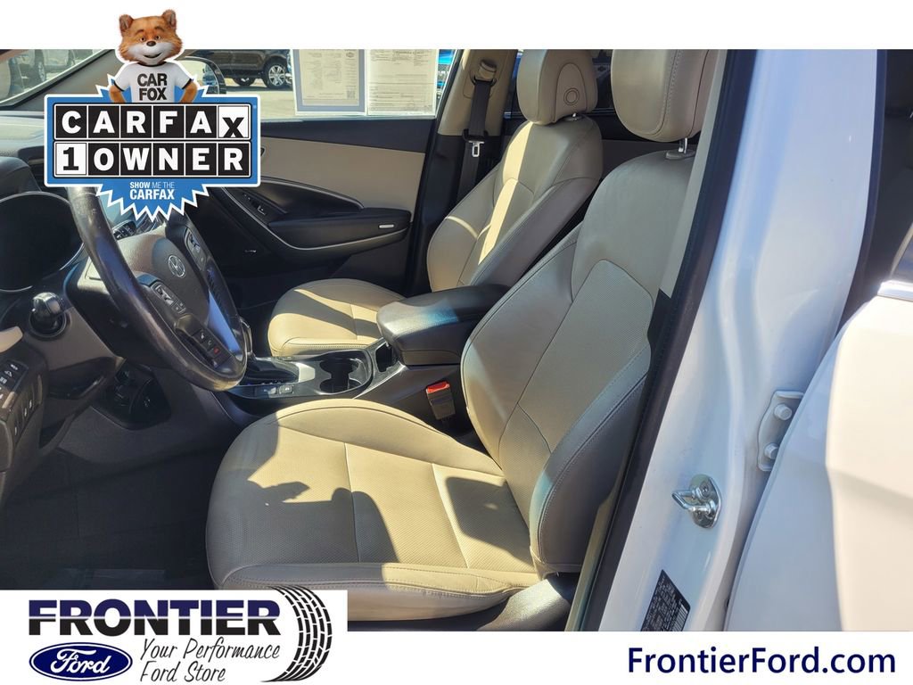 Used 2017 Hyundai Santa Fe SE image 8