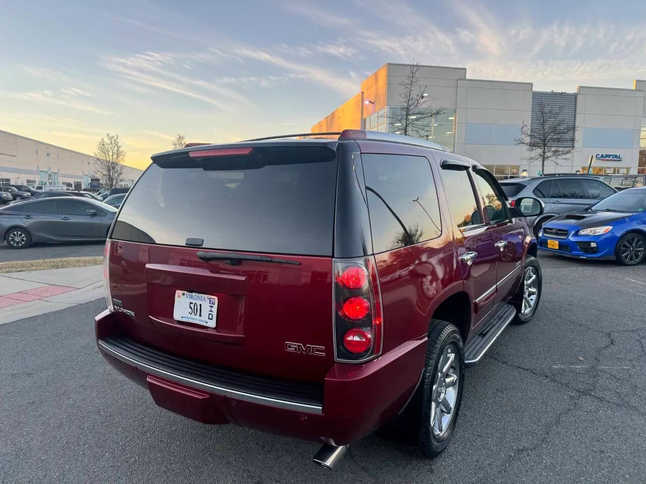 Used 2011 GMC Yukon Denali image 15