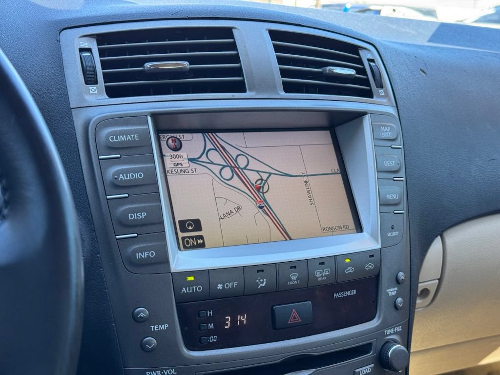 Used 2008 Lexus IS 250 w/ Premium Pkg RWD image 13