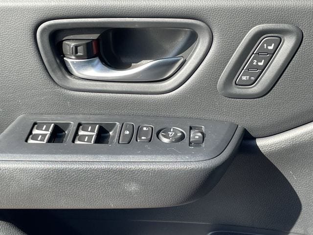 Certified 2024 Honda Pilot EX-L image 22