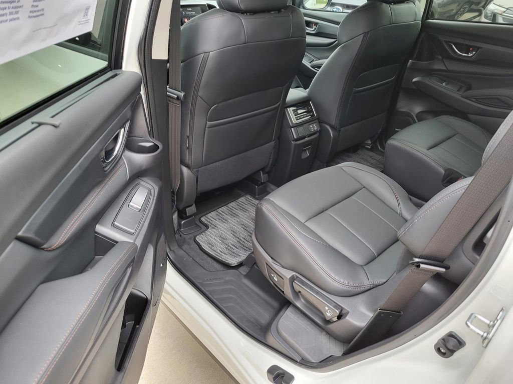 New 2025 Subaru Ascent Bronze Edition image 4