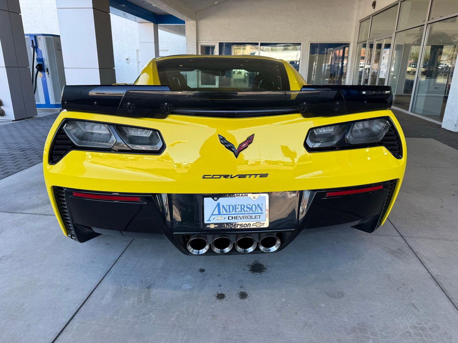 Used 2016 Chevrolet Corvette Z06 w/ 3LZ Preferred Equipment Group image 7