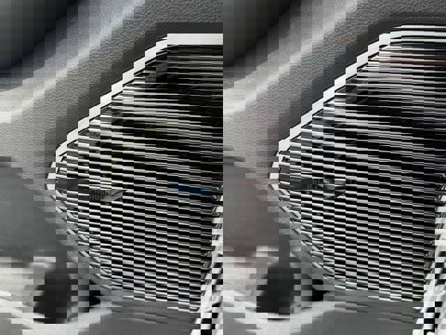 Used 2022 Jeep Grand Cherokee L Overland image 38