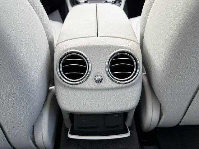 Used 2022 Mercedes-Benz E 350 4MATIC Sedan image 37