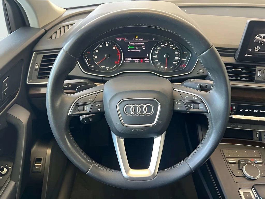 Used 2019 Audi Q5 2.0T Premium AWD/4WD image 16