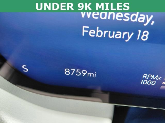 Used 2025 Buick Enclave Avenir w/ LPO, All-Weather Package image 7