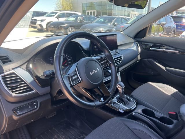 Used 2022 Kia Seltos S image 11