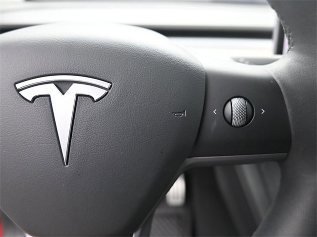 Used 2022 Tesla Model Y Performance image 13