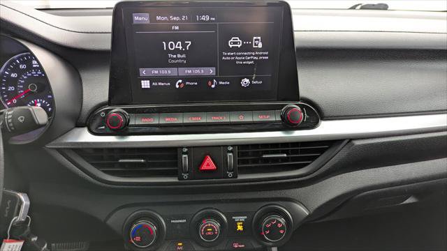 Used 2024 Kia Forte LXS FWD image 28
