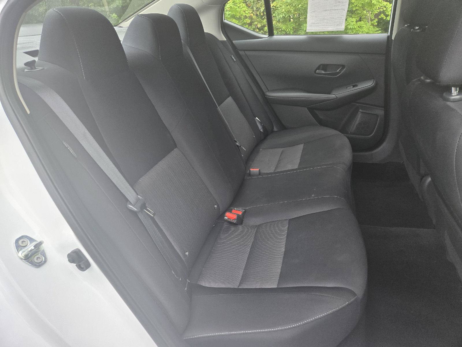 Used 2025 Nissan Sentra SV FWD image 26