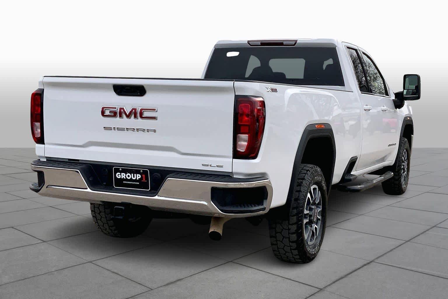 Used 2022 GMC Sierra 3500 SLE w/ SLE Convenience Package image 13