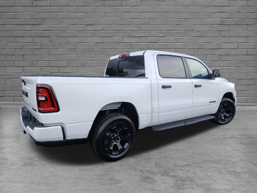 New 2027 RAM 1500 Express AWD/4WD image 5
