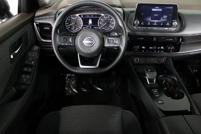 Certified 2022 Nissan Rogue SV image 5