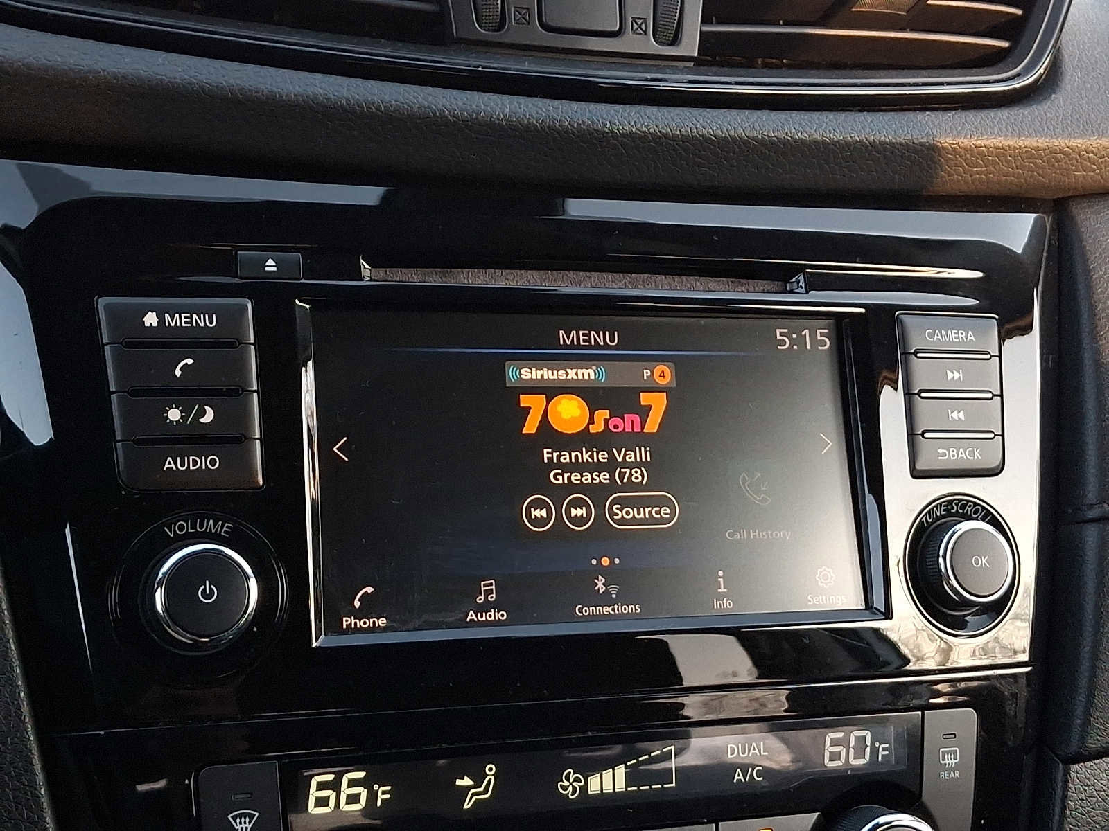 Used 2020 Nissan Rogue SV image 18