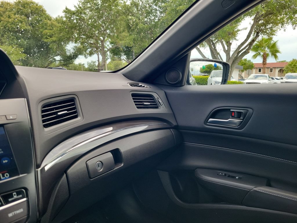 Used 2021 Acura ILX w/ Premium & A-SPEC Package FWD image 33