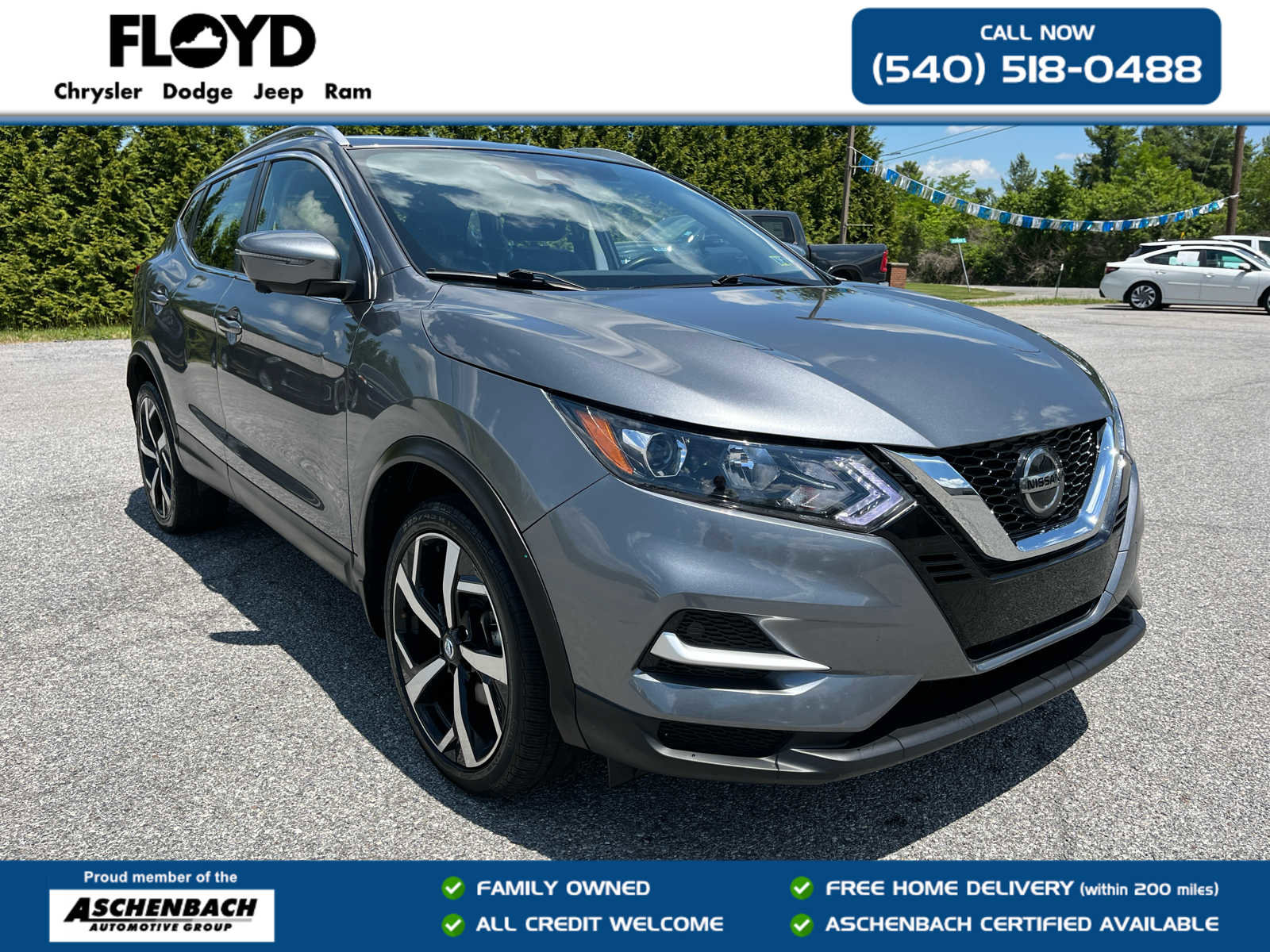 Used 2022 Nissan Rogue Sport SL AWD/4WD image 1