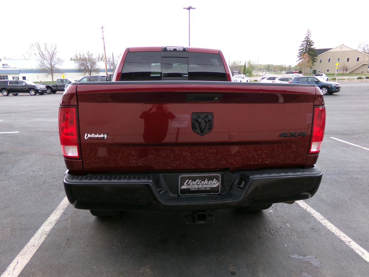 Used 2017 RAM 3500 Big Horn w/ Sport Appearance Group AWD/4WD image 4