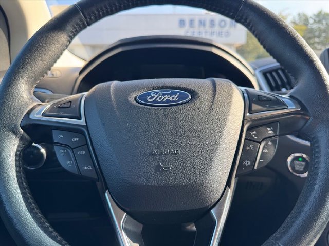 Used 2024 Ford Edge Titanium AWD/4WD image 19