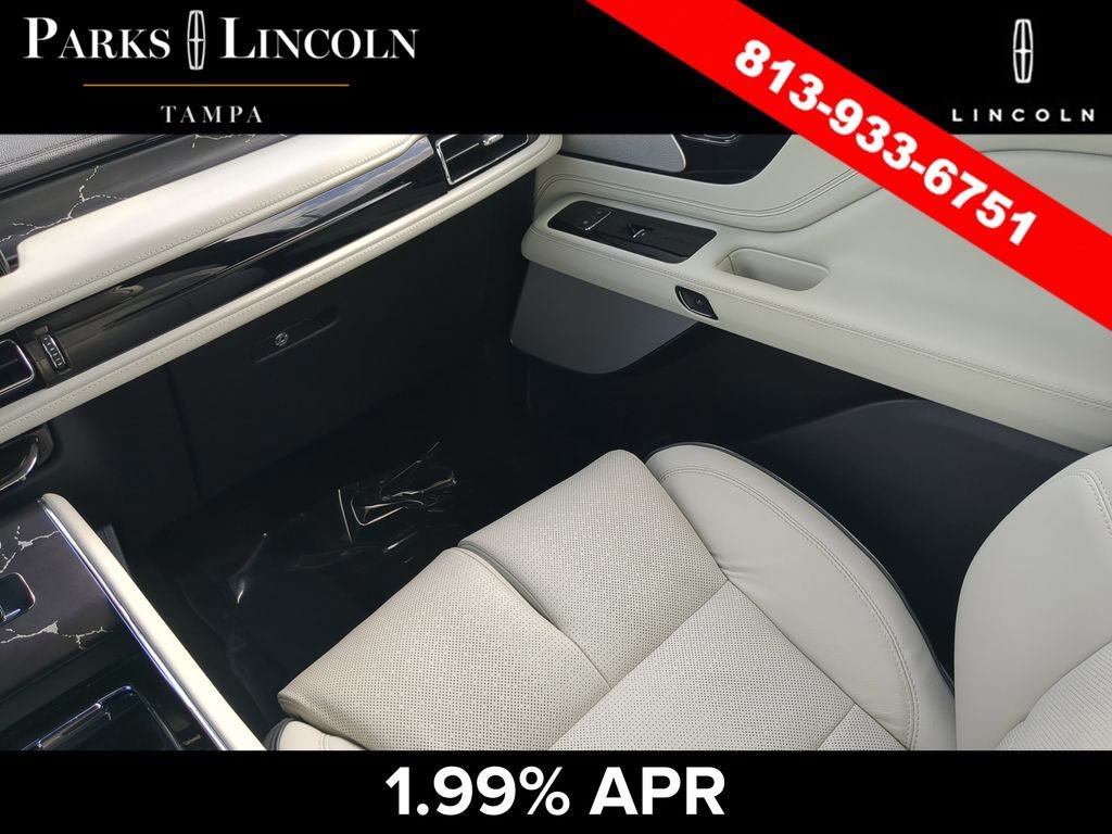 Certified 2025 Lincoln Aviator Black Label w/ Jet Appearance Package AWD/4WD image 14