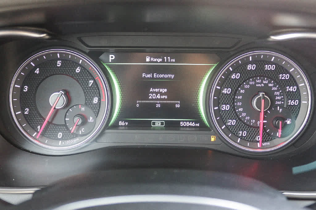 Used 2020 Genesis G70 2.0T RWD image 6