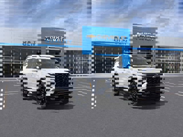 New 2026 Chevrolet Traverse RS w/ LPO, Floor Liner Package