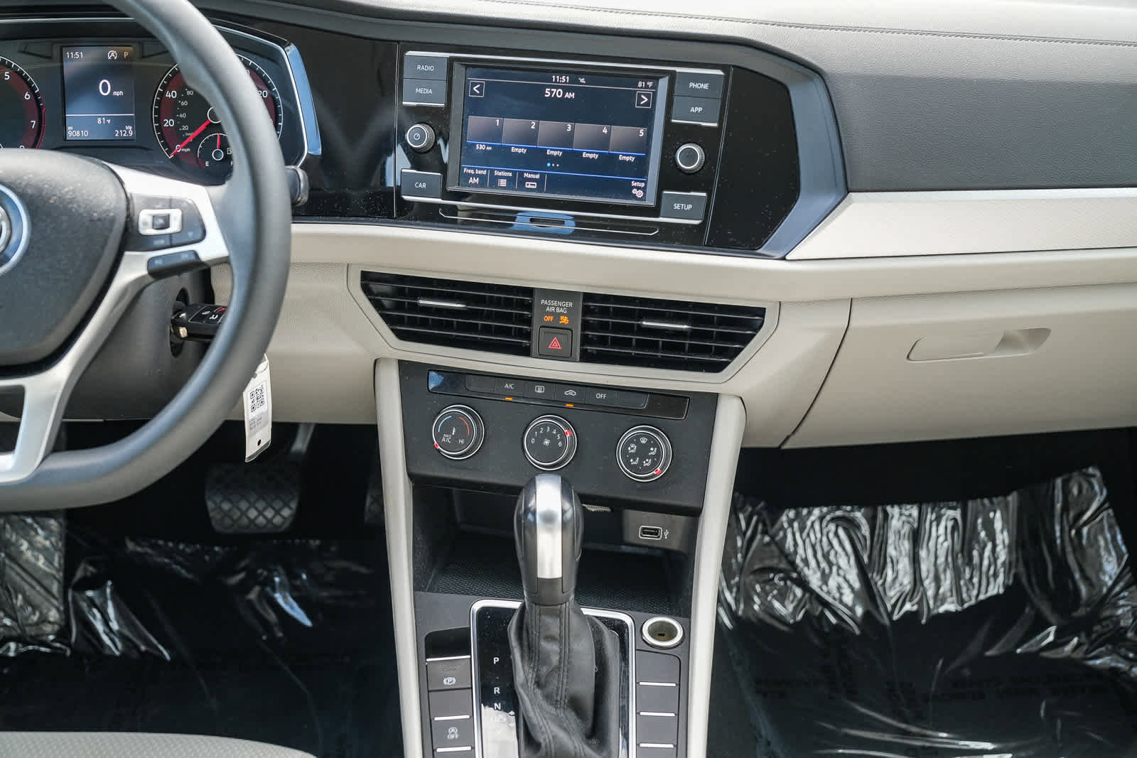 Used 2019 Volkswagen Jetta S w/ Driver Assistance Package image 8