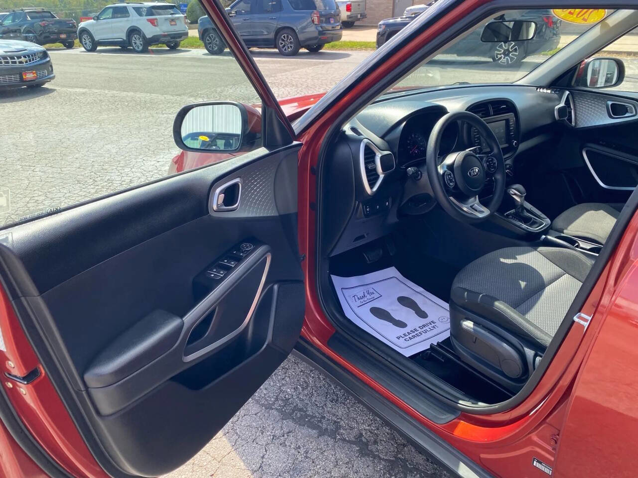 Used 2020 Kia Soul LX image 12