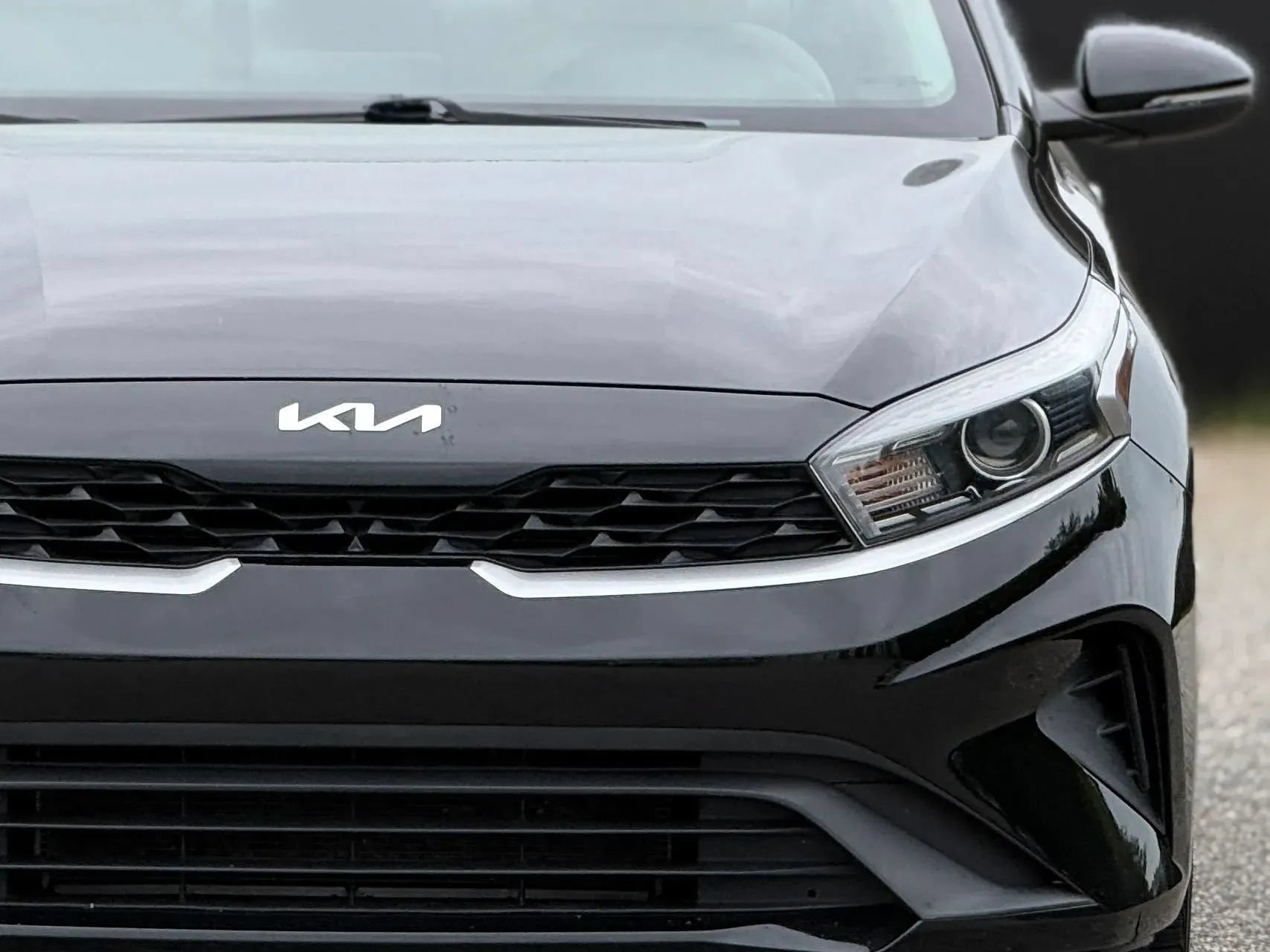 Used 2022 Kia Forte LXS w/ LXS Technology Package FWD image 12