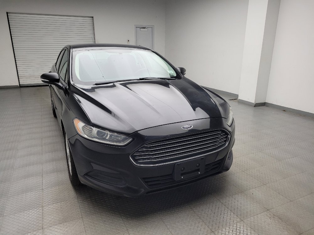 Used 2015 Ford Fusion SE FWD image 14