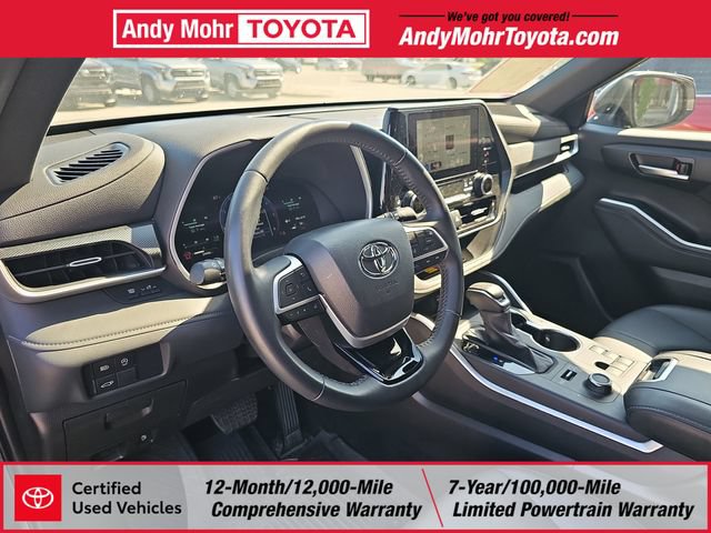 Certified 2025 Toyota Highlander XSE AWD/4WD image 9