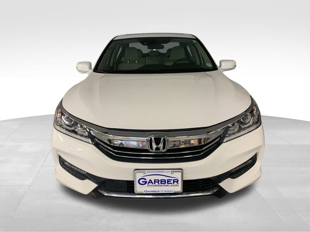 Used 2016 Honda Accord EX image 8