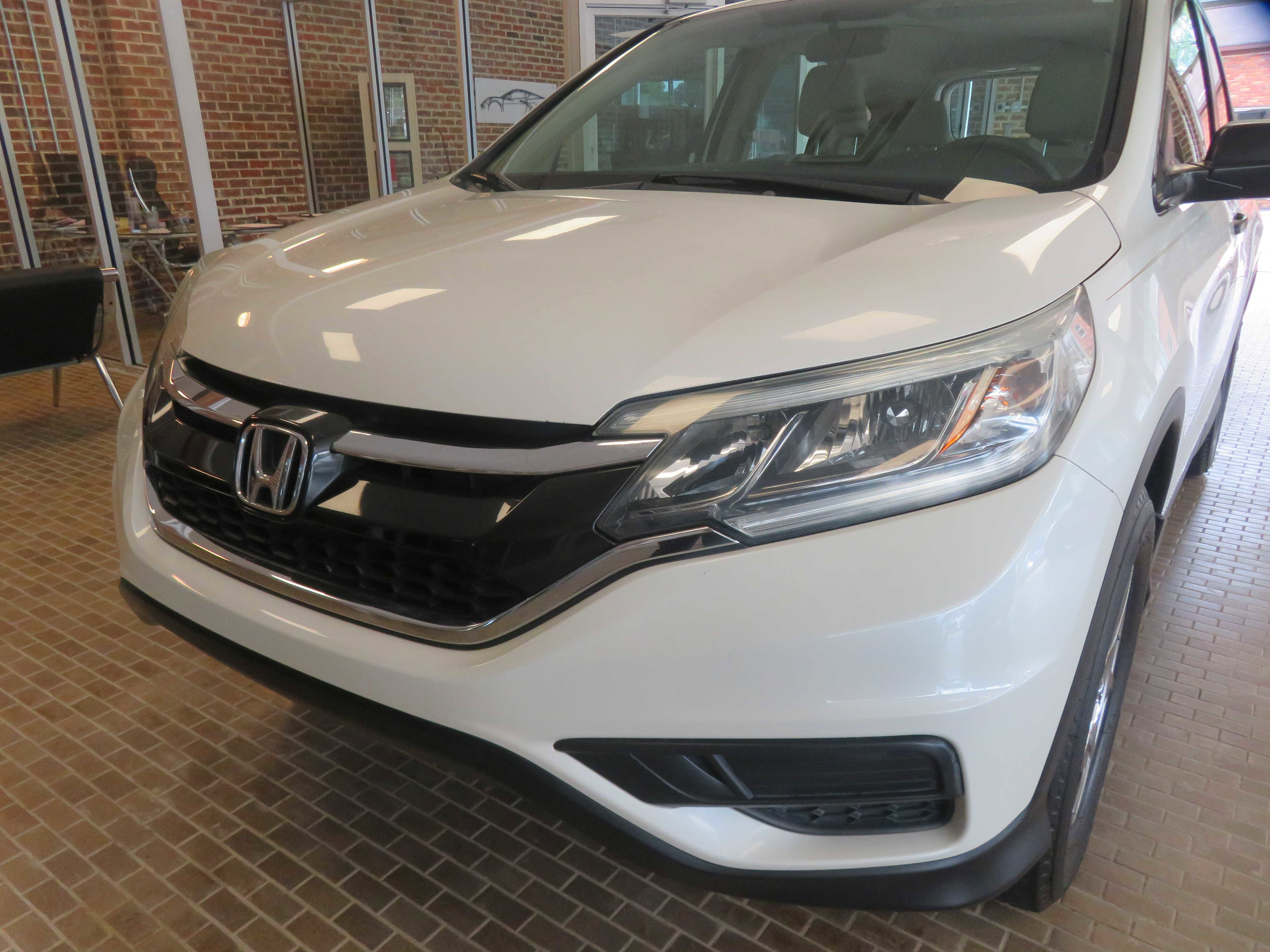 Used 2015 Honda CR-V LX image 52