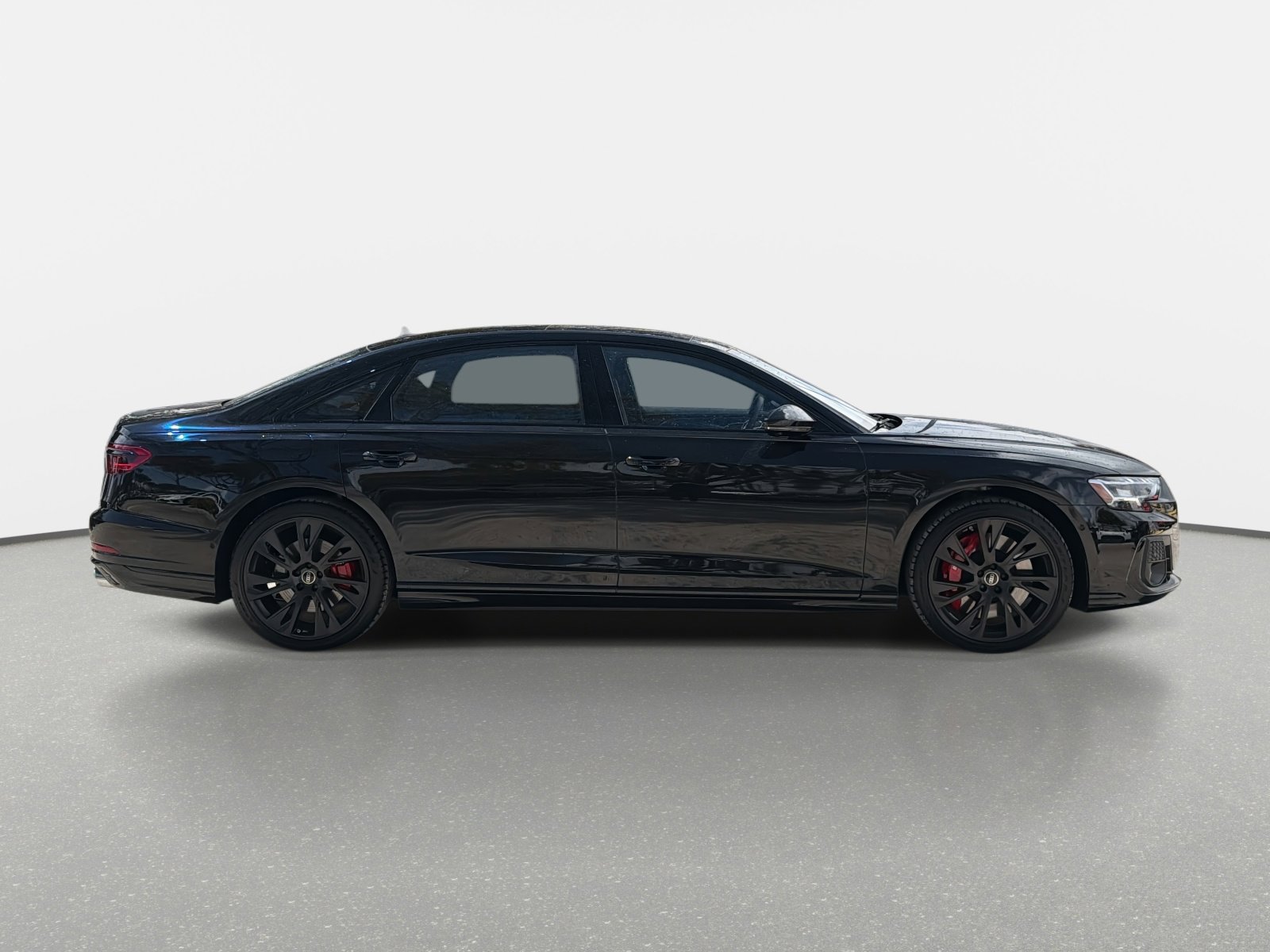 Used 2025 Audi S8 4.0T image 2