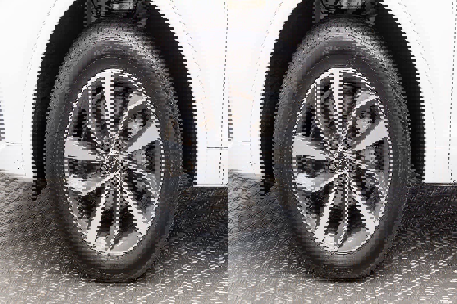 Used 2024 Audi Q5 2.0T Premium Plus image 8