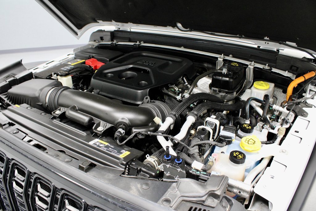 Used 2024 Jeep Wrangler Unlimited image 16