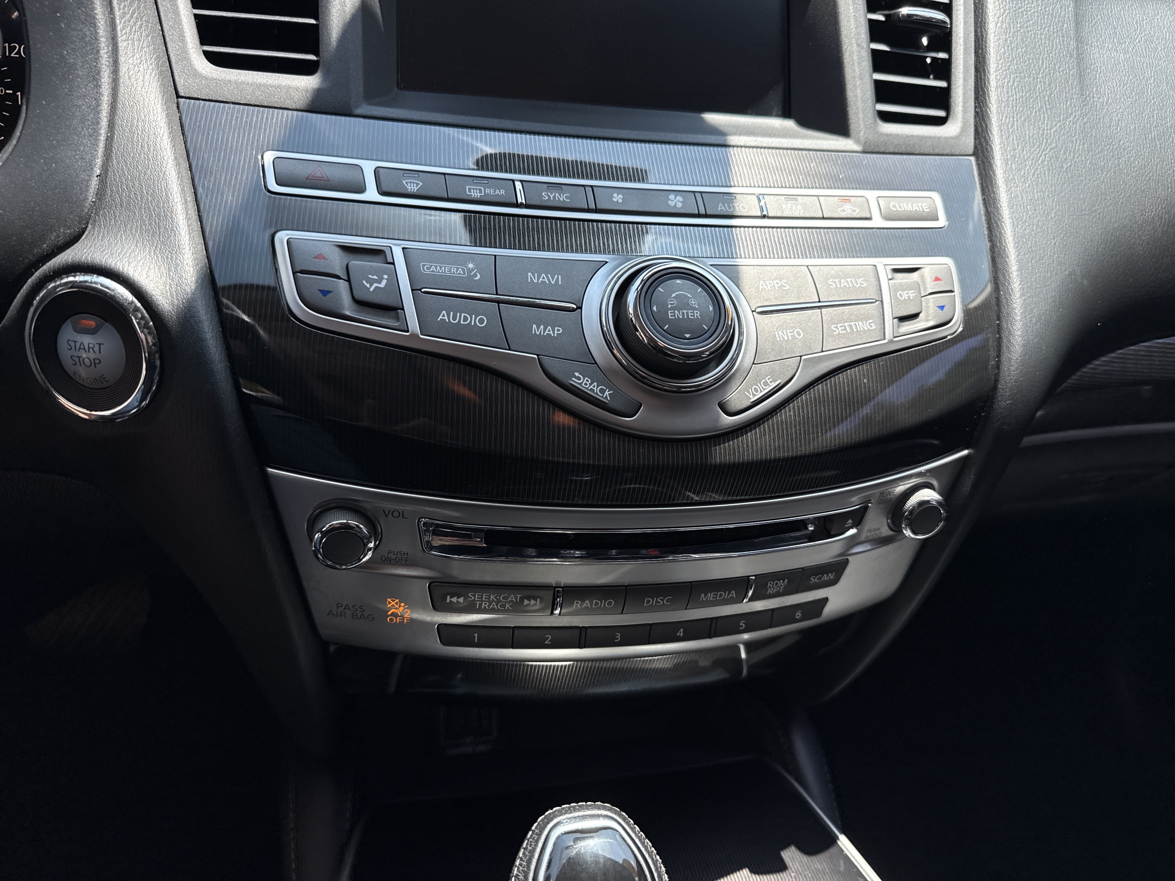 Used 2020 INFINITI QX60 Luxe w/ Essential Package FWD image 30