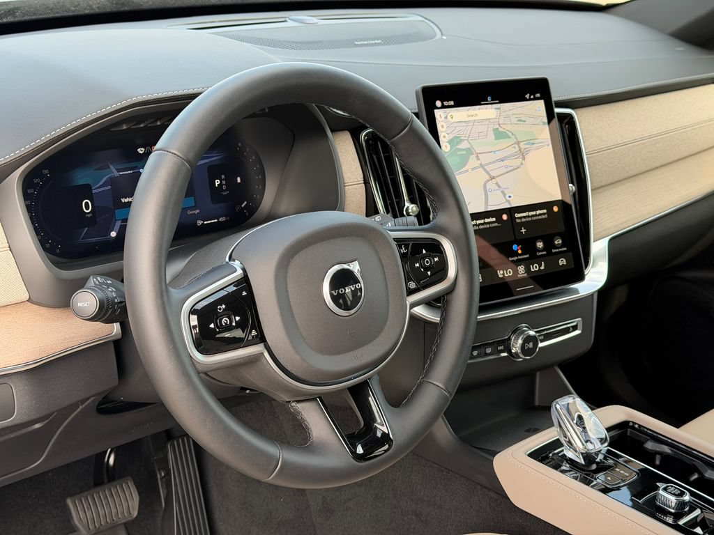 New 2026 Volvo XC90 B6 Plus w/ Protection Package Premier AWD/4WD image 14