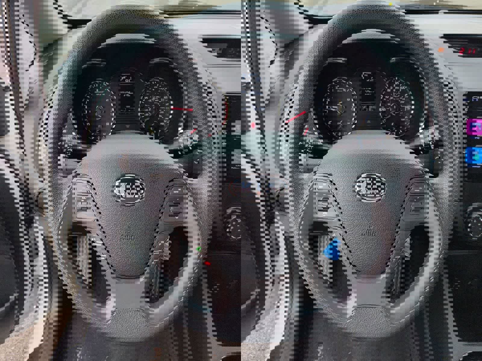 Used 2017 Kia Forte LX image 20