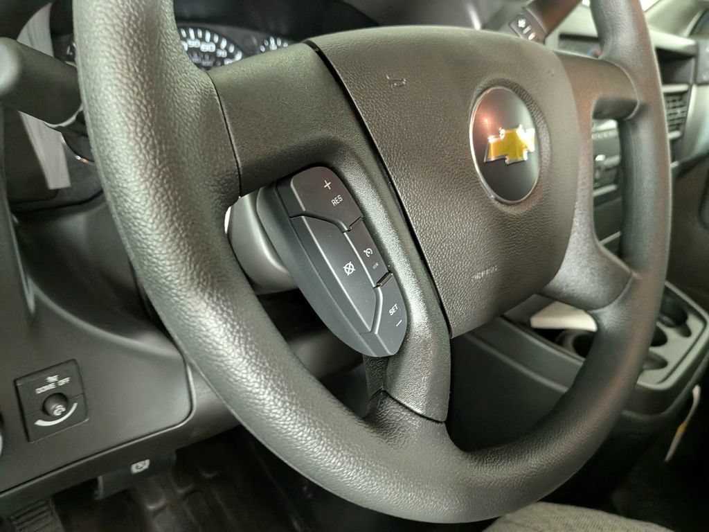 New 2026 Chevrolet Express 2500 w/ Driver Convenience Package RWD image 22