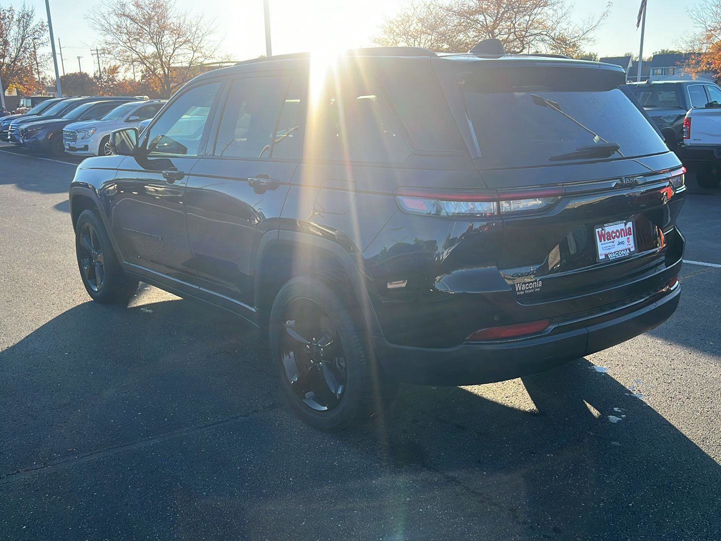 Certified 2022 Jeep Grand Cherokee Altitude image 6