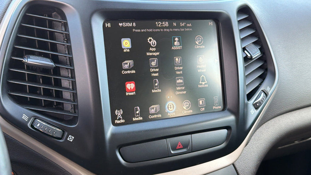 Used 2017 Jeep Cherokee Trailhawk image 15