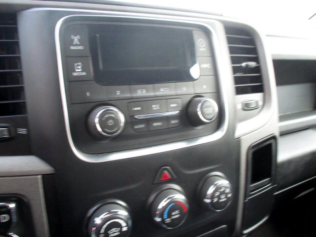 Used 2019 RAM 1500 ST w/ SXT Plus Group image 7