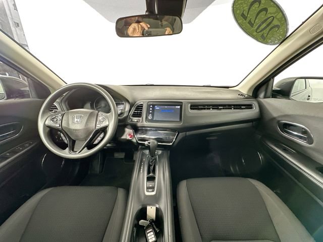 Used 2022 Honda HR-V EX image 11