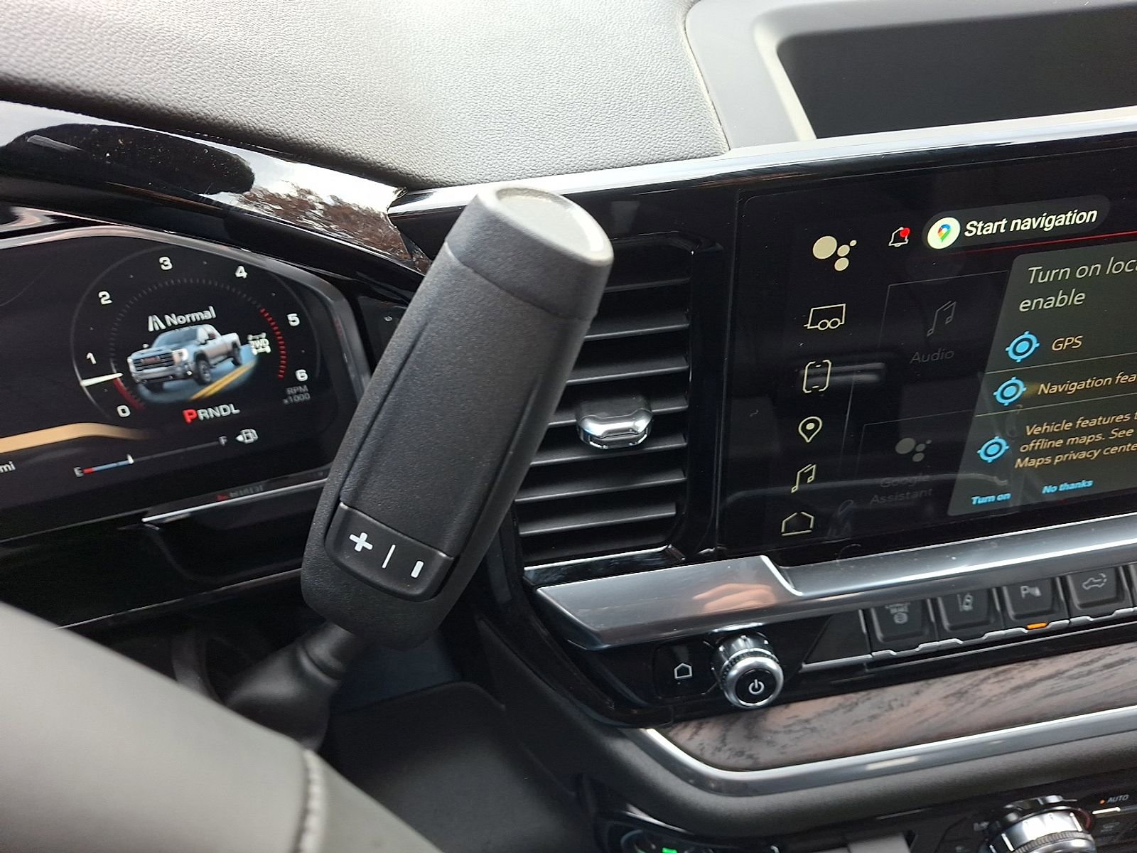 New 2026 GMC Sierra 2500 SLT w/ SLT Premium Package image 15