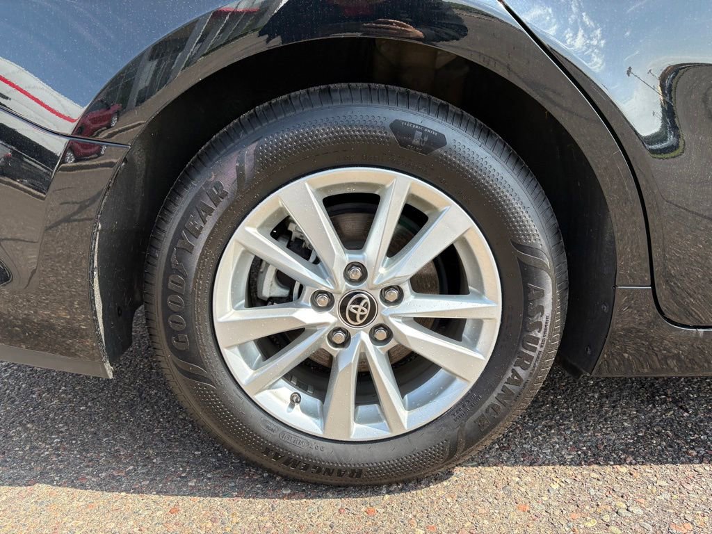 Certified 2025 Toyota Camry LE FWD image 10
