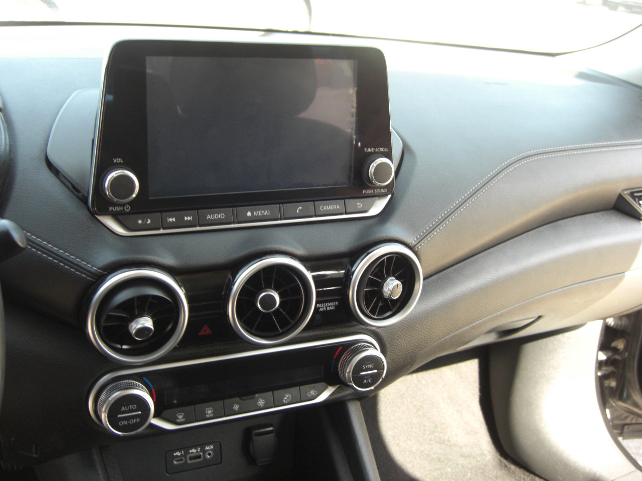 Used 2020 Nissan Sentra SV image 10